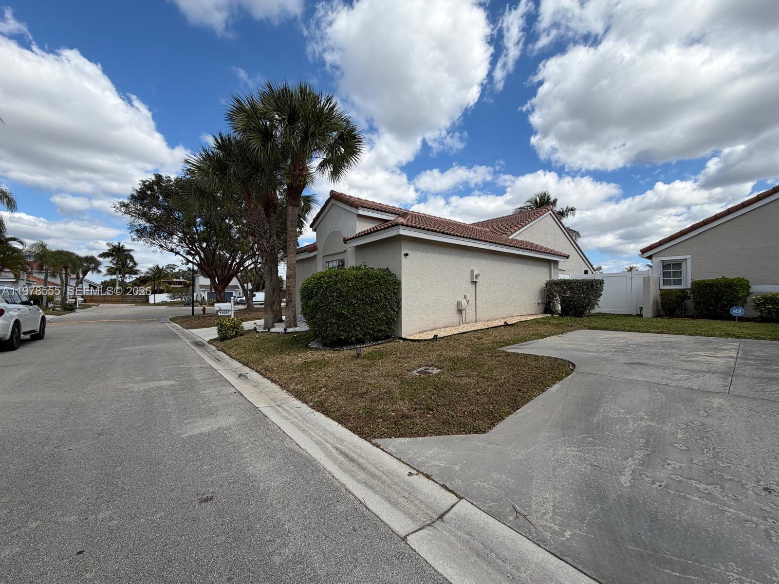 10285 Allegro Dr Boca Raton, FL 33428