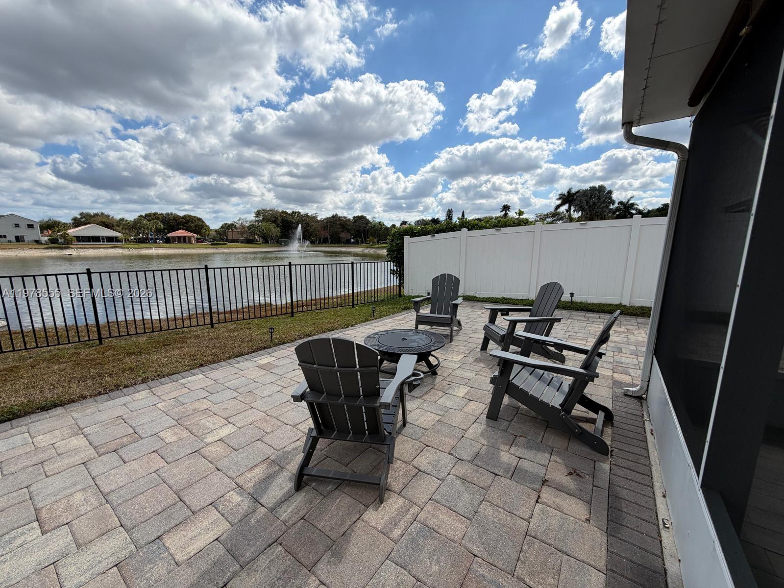 10285 Allegro Dr Boca Raton, FL 33428