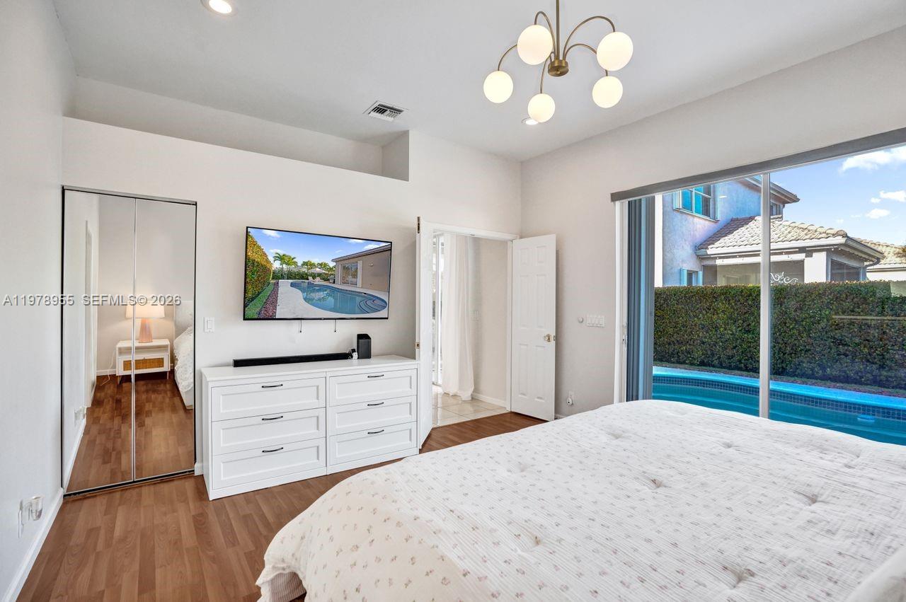 6928 NW 33rd St Margate, FL 33063