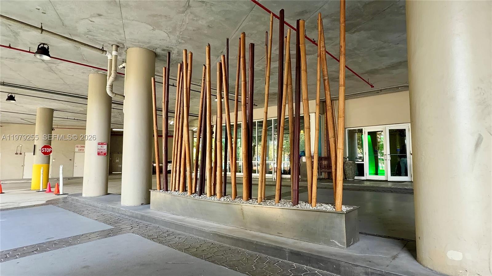 10 SW South Riv Dr #715 Miami, FL 33130