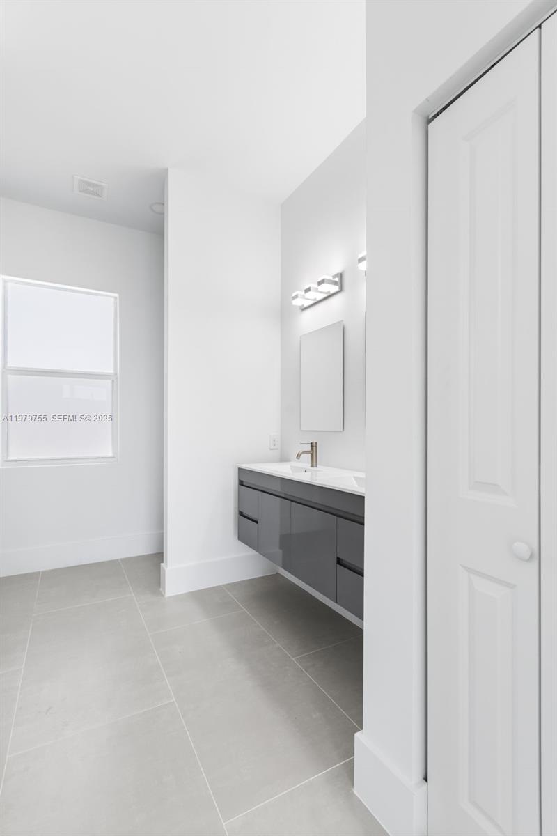 152 Pennfield St Lehigh Acres, FL 33974