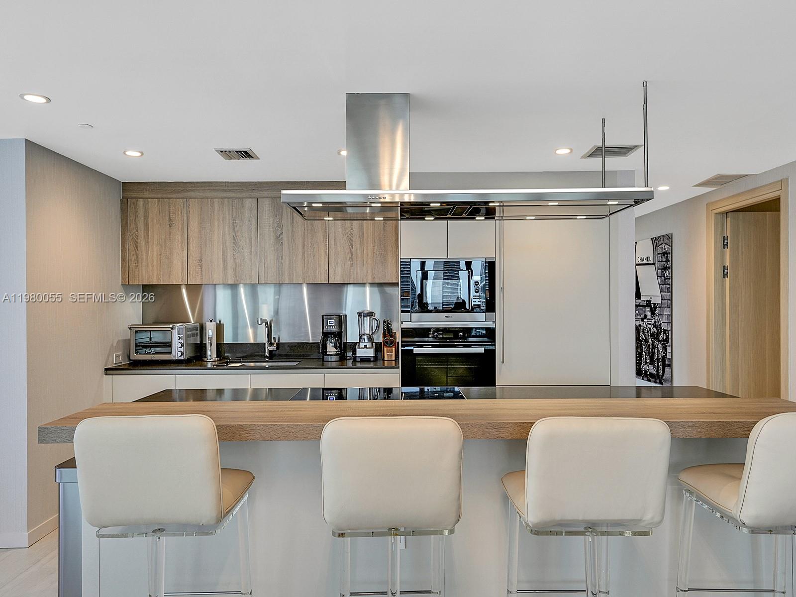 image Brickell Flatiron13