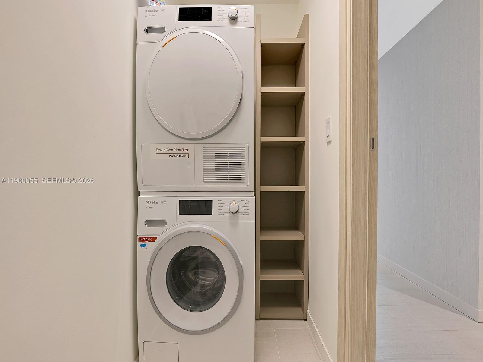 image Brickell Flatiron21