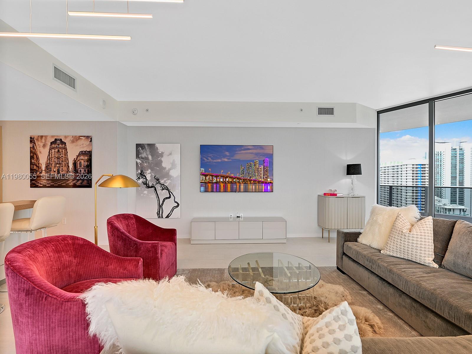 image Brickell Flatiron6