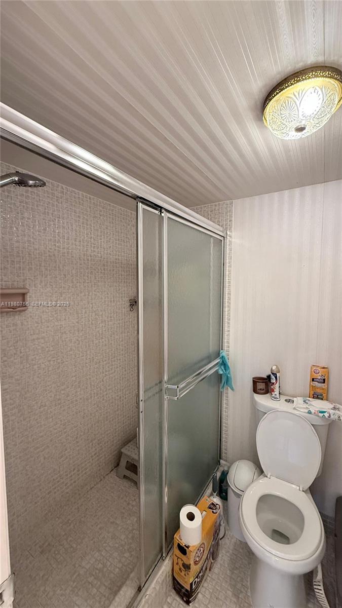 3161 S Ocean Dr #306 Hallandale Beach, FL 33009