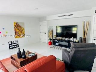 1940 NE 186th Dr North Miami Beach, FL 33179