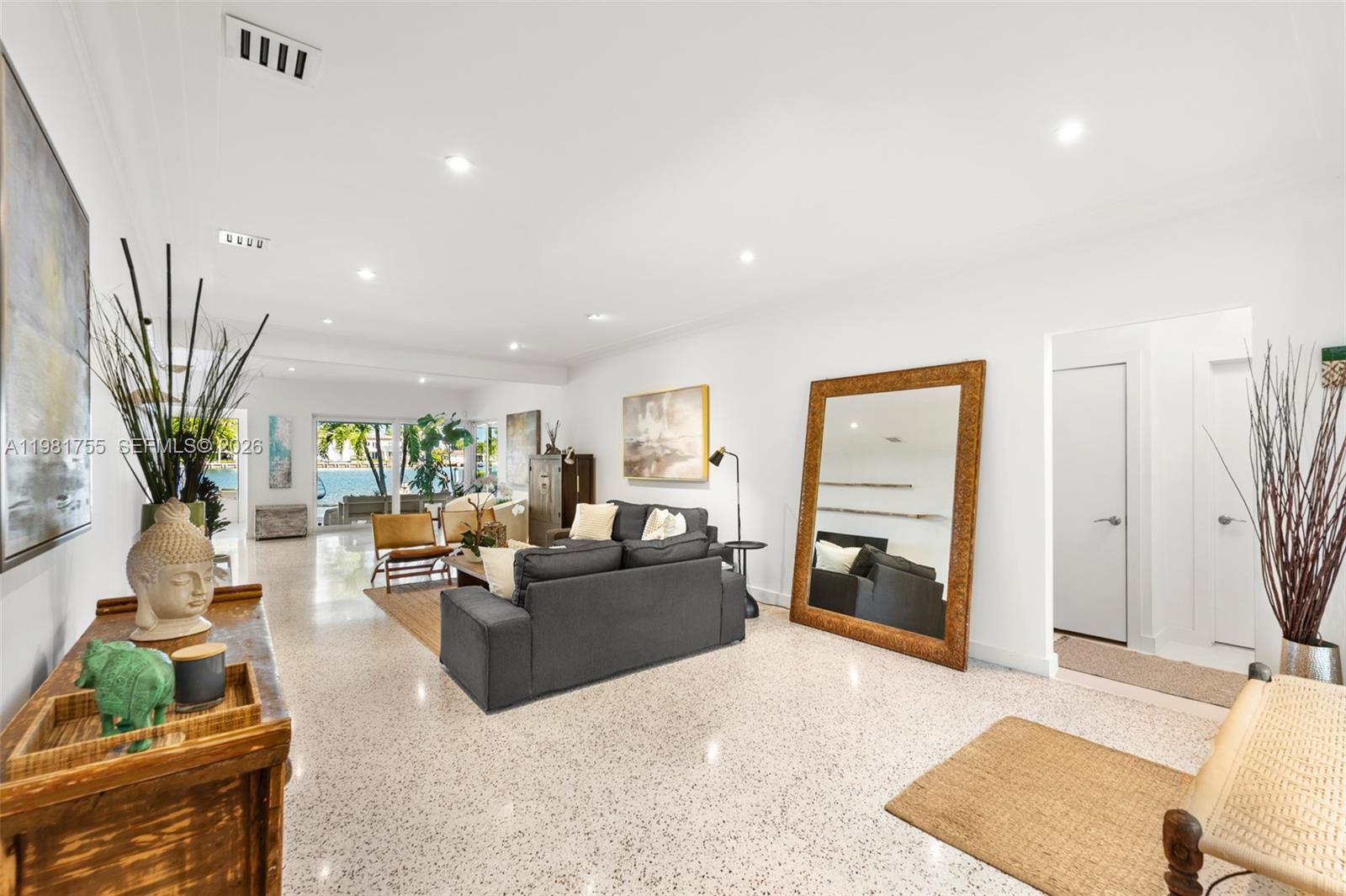 365 N Shore Dr Miami Beach, FL 33141