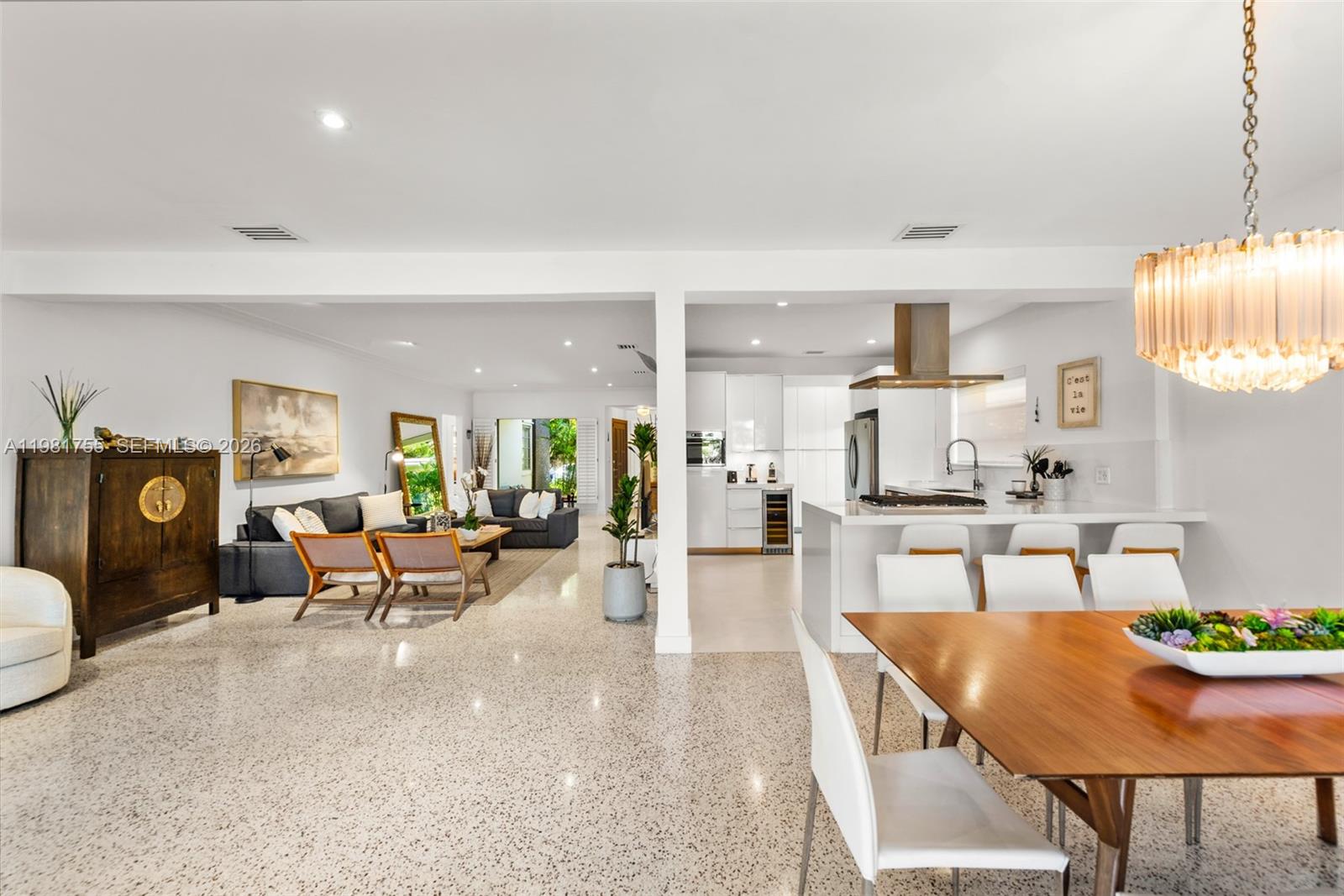 365 N Shore Dr Miami Beach, FL 33141