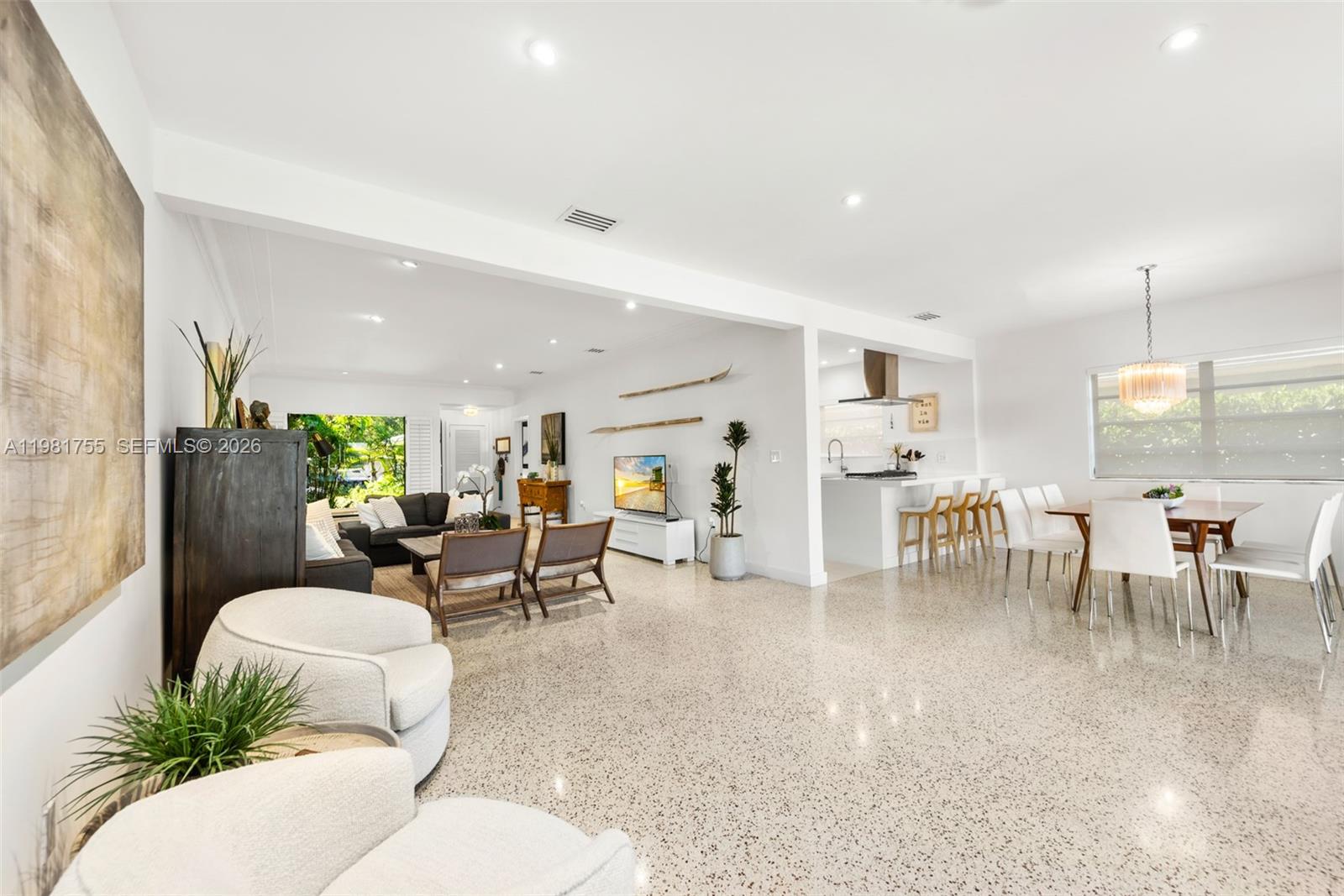 365 N Shore Dr Miami Beach, FL 33141