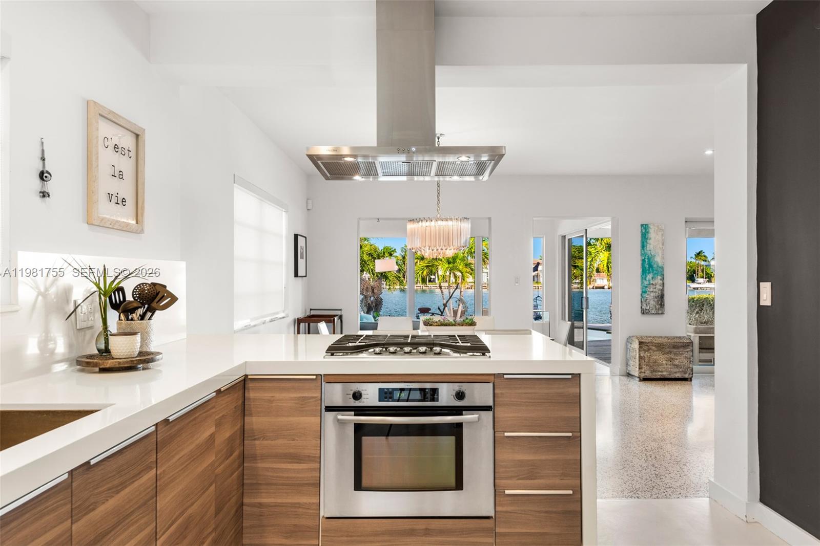 365 N Shore Dr Miami Beach, FL 33141