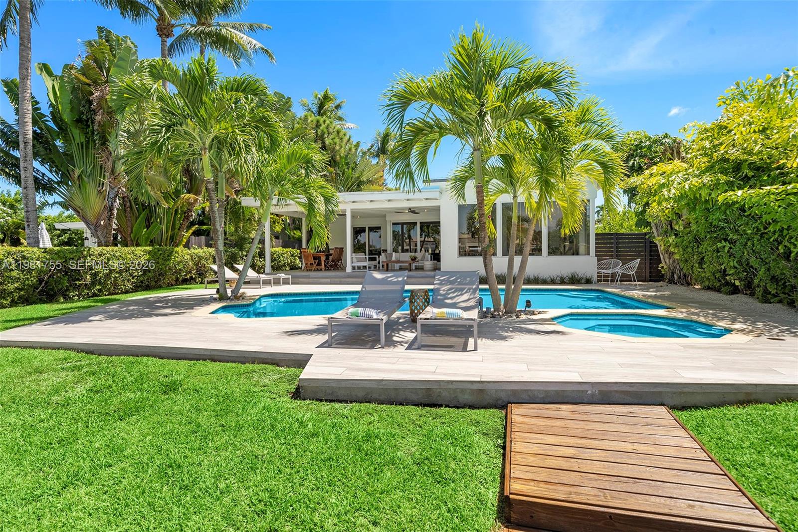 365 N Shore Dr Miami Beach, FL 33141