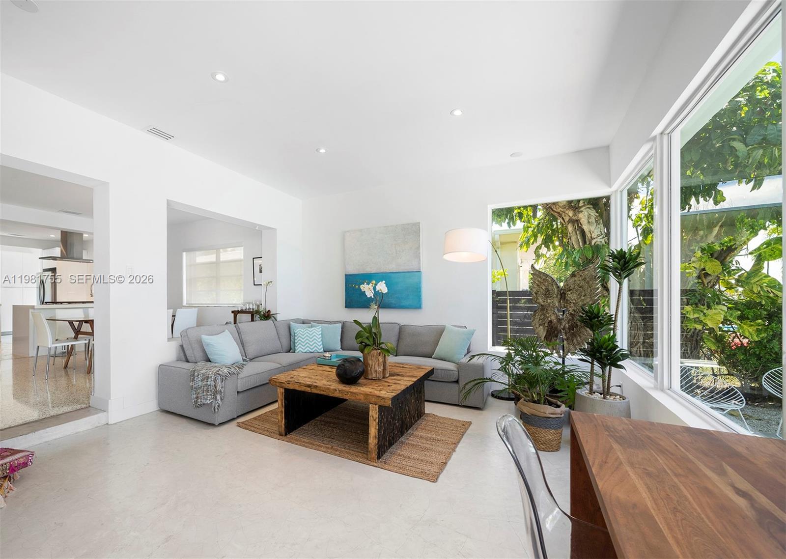 365 N Shore Dr Miami Beach, FL 33141