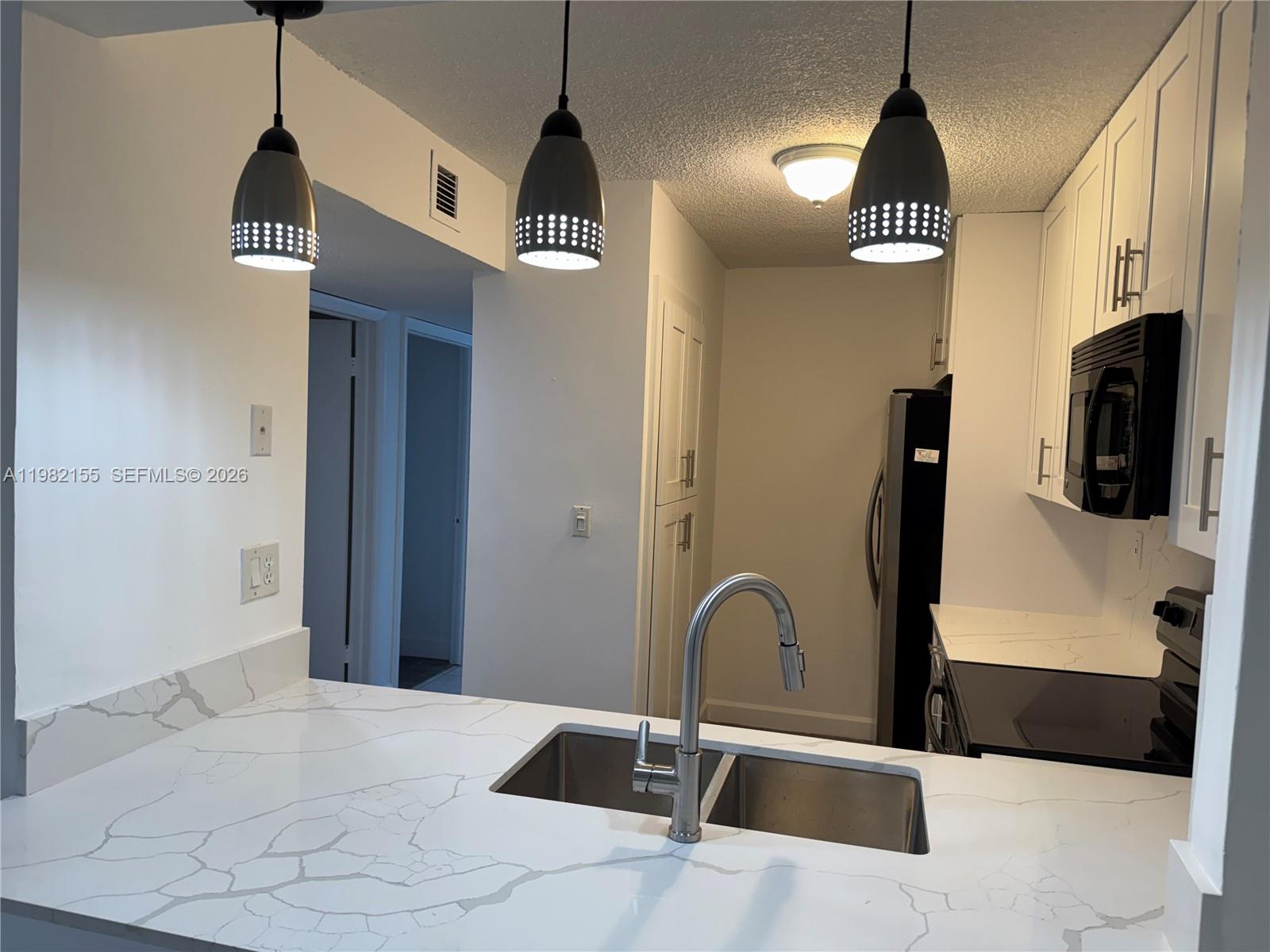 15610 SW 80th St #J-105 Miami, FL 33193