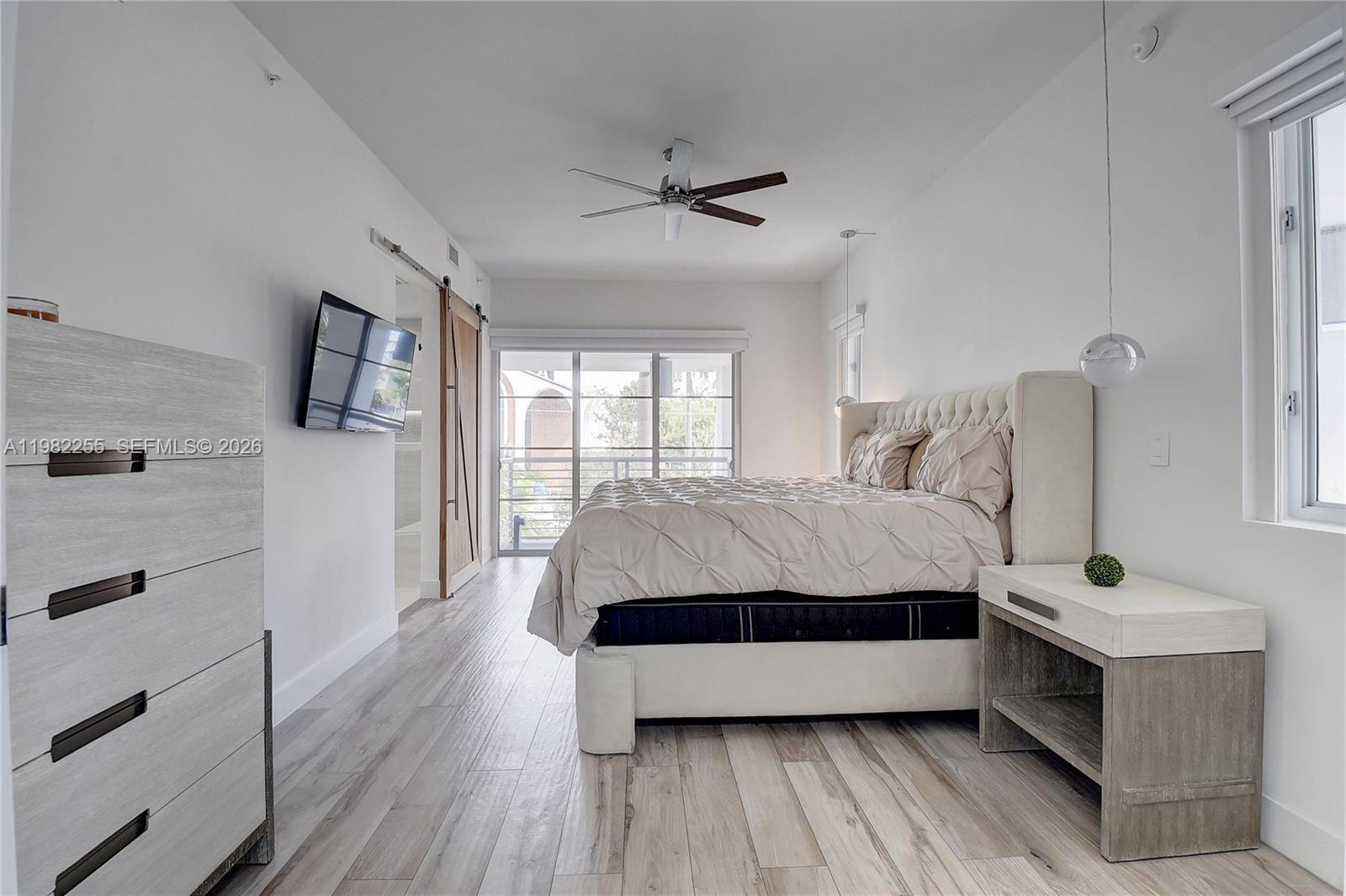 155 E Boca Raton Rd #TH1 Boca Raton, FL 33432