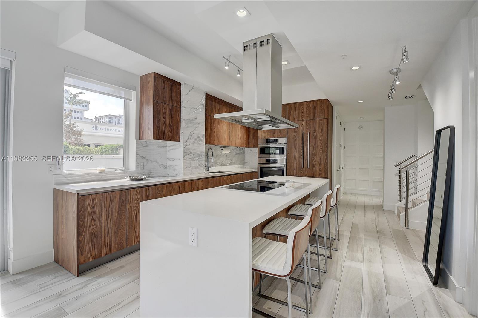 155 E Boca Raton Rd #TH1 Boca Raton, FL 33432