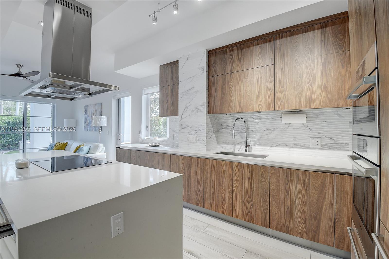 155 E Boca Raton Rd #TH1 Boca Raton, FL 33432