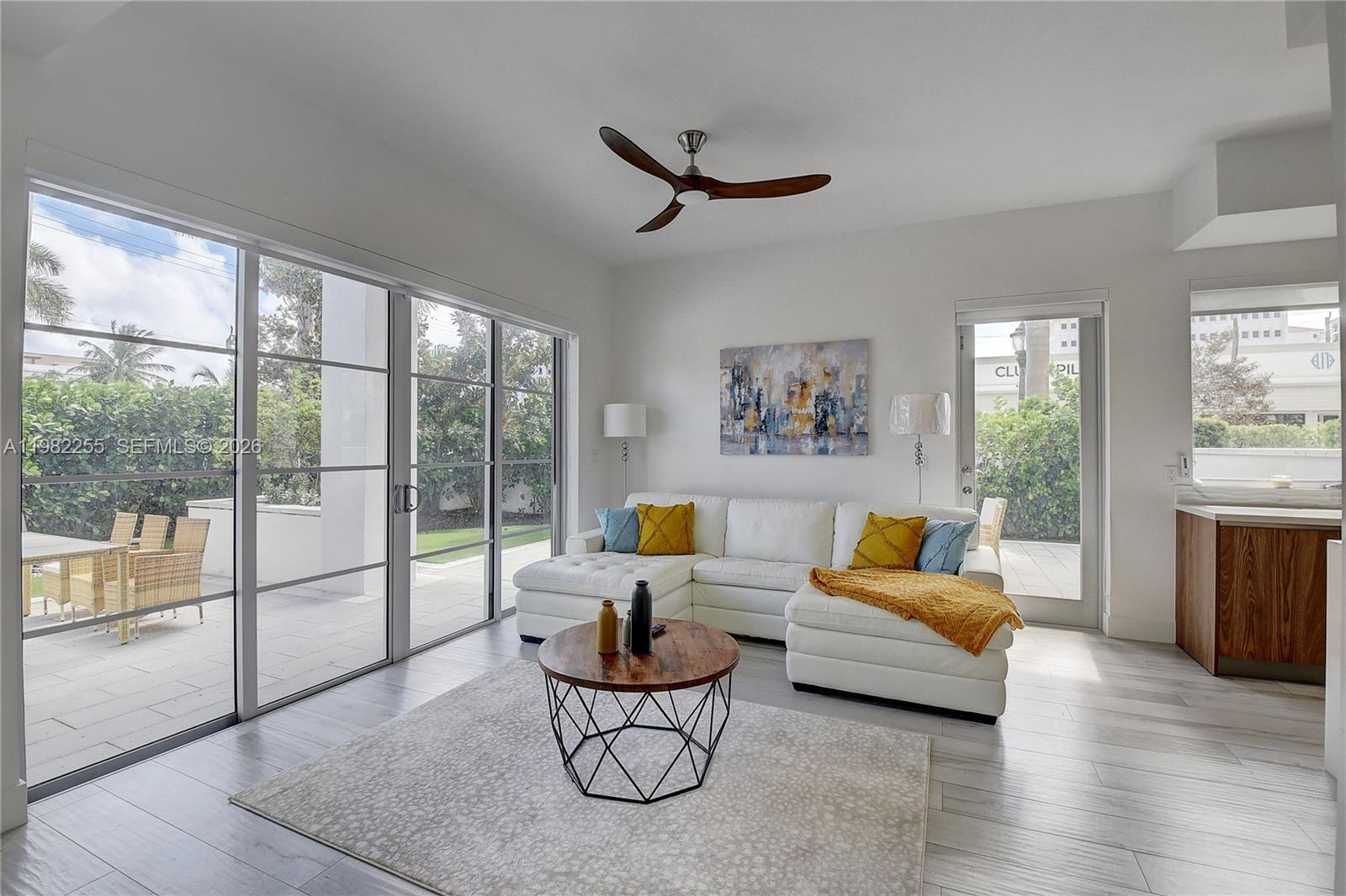 155 E Boca Raton Rd #TH1 Boca Raton, FL 33432