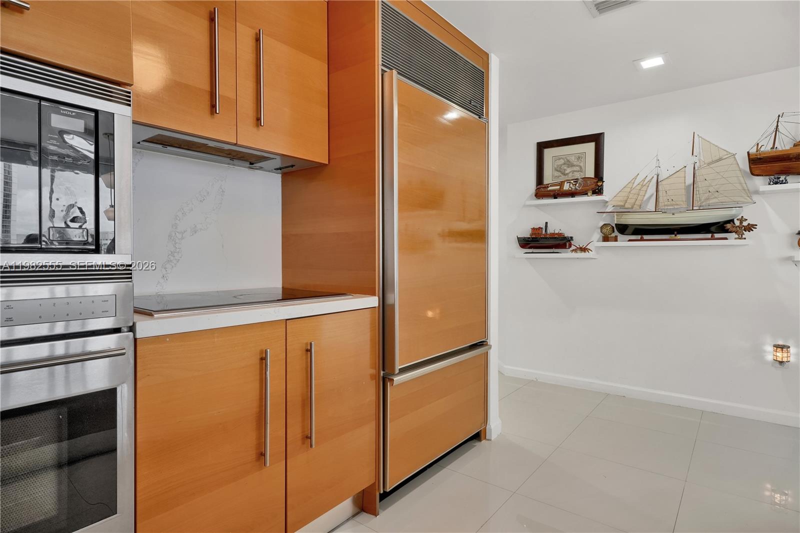 image Icon Brickell I13