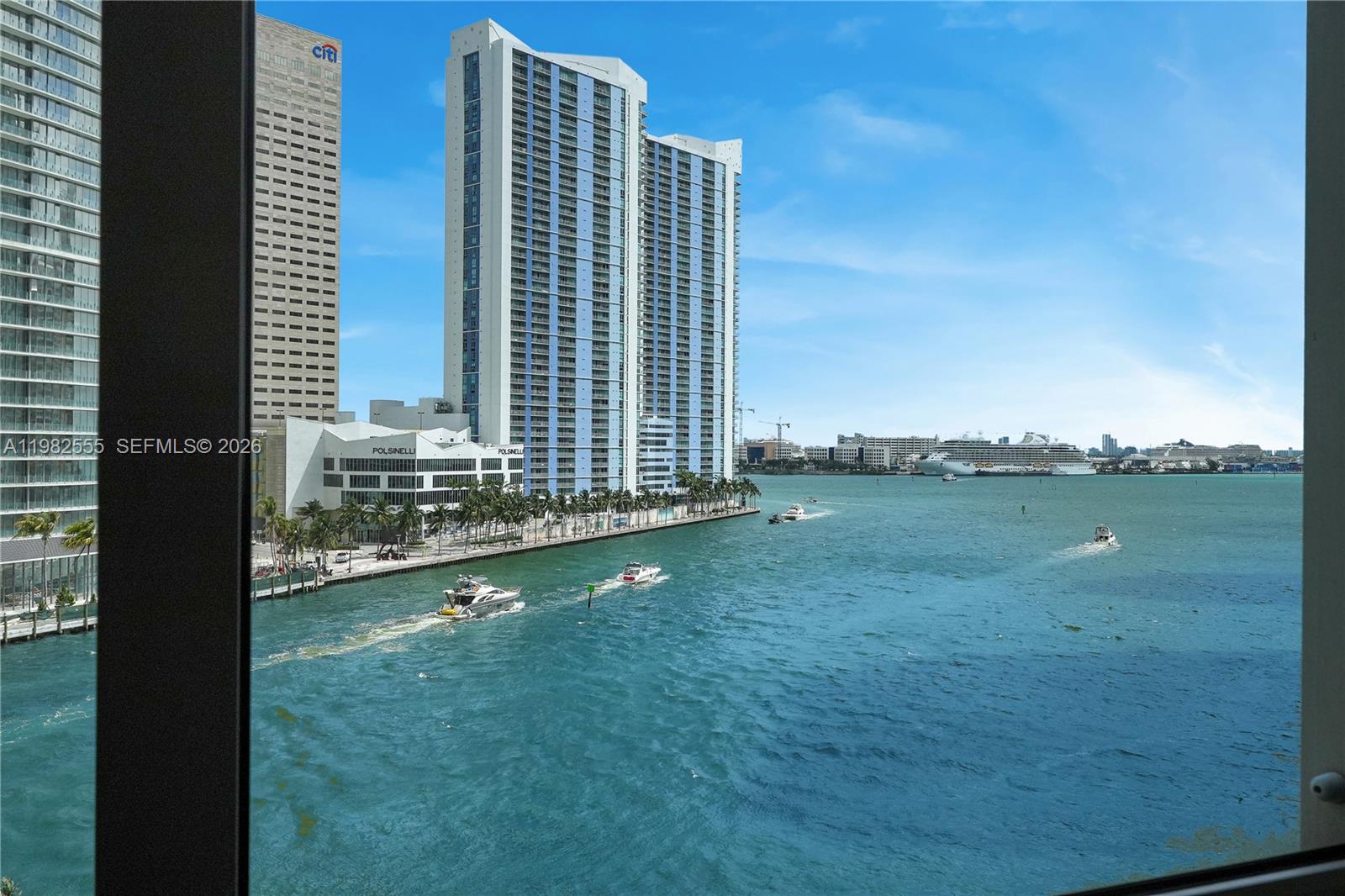 image Icon Brickell I25