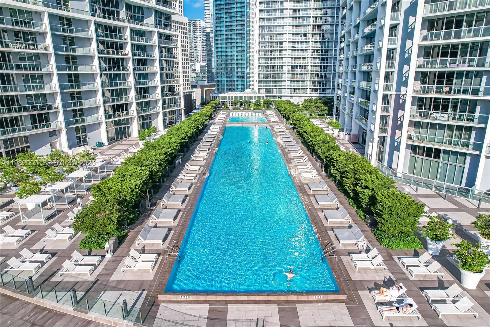 image Icon Brickell I28