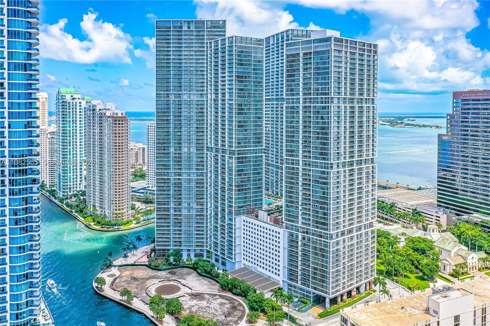 image Icon Brickell I38