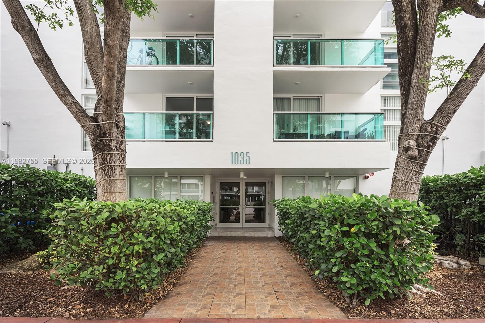 1035 West Ave #201 Miami Beach, FL 33139