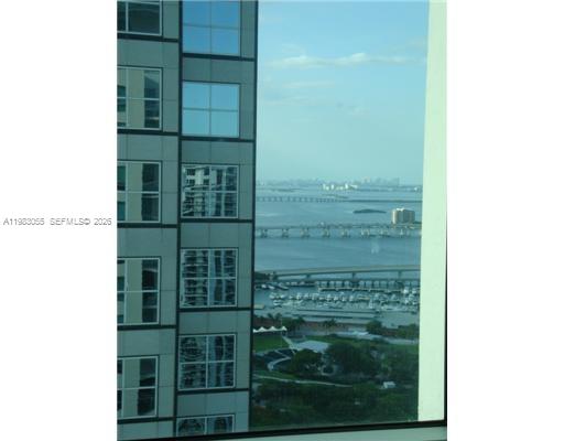 300 S Biscayne #2611 Miami, FL 33131