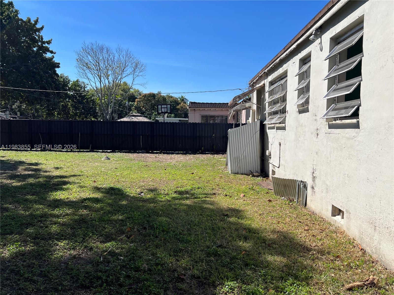 4420 SW 3rd St Miami, FL 33134