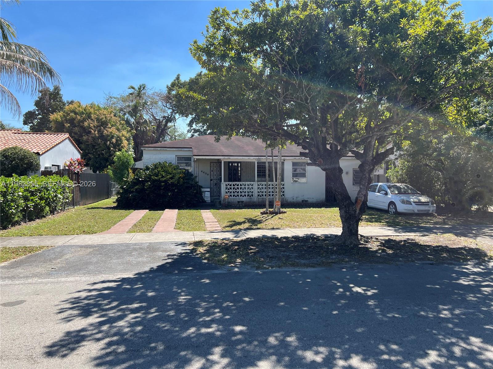 4420 SW 3rd St Miami, FL 33134