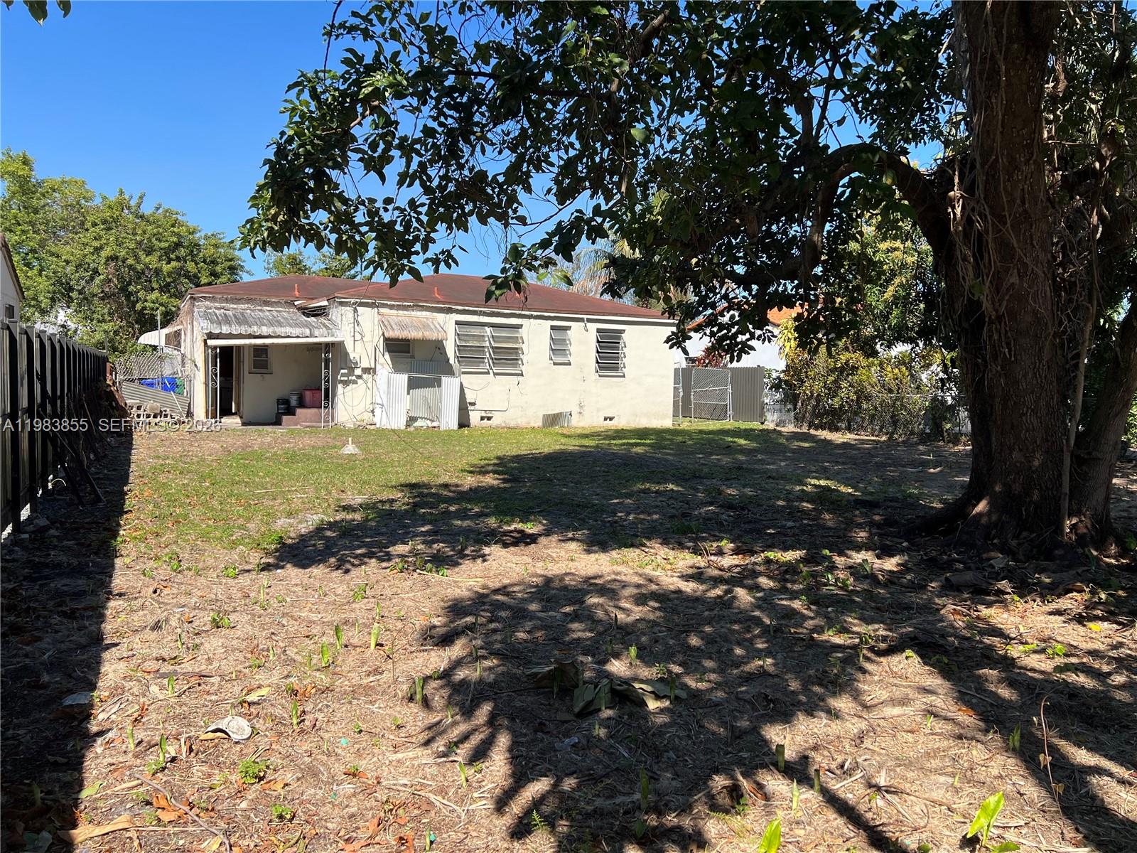 4420 SW 3rd St Miami, FL 33134