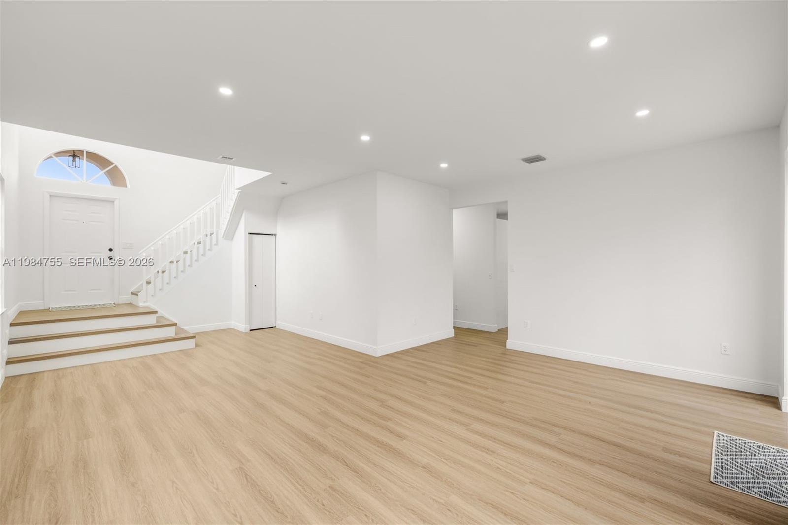 1392 NW 159th Ln Pembroke Pines, FL 33028