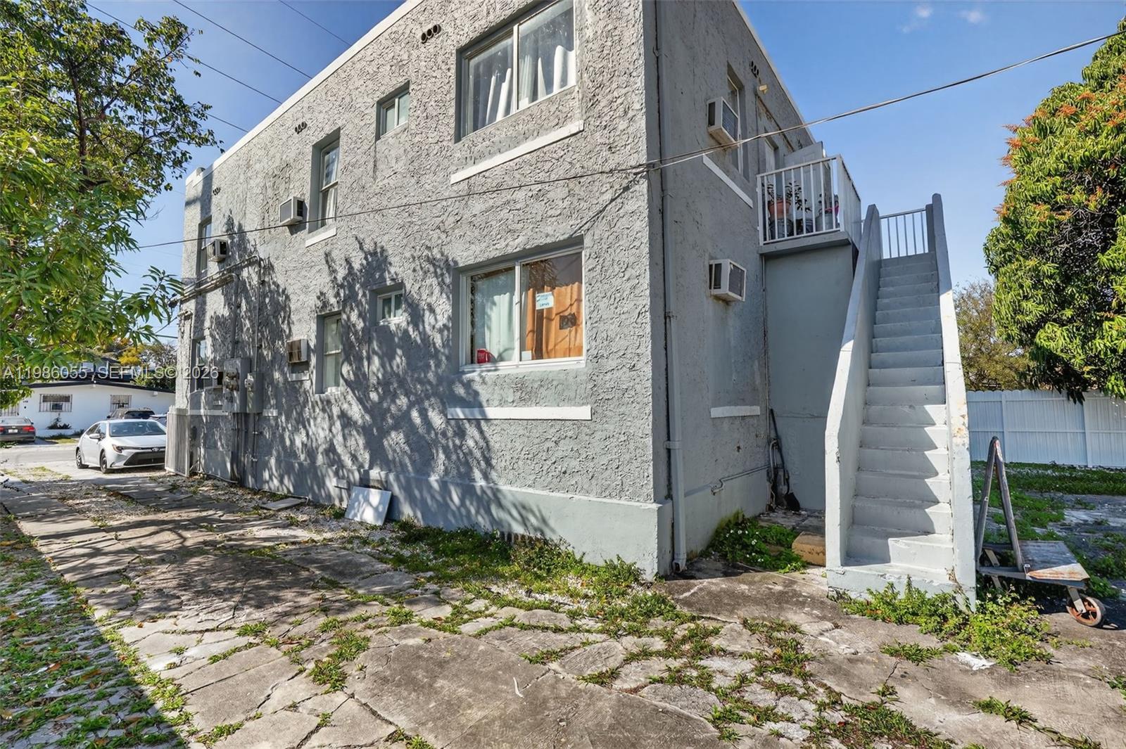 767 NW 35th St Miami, FL 33127