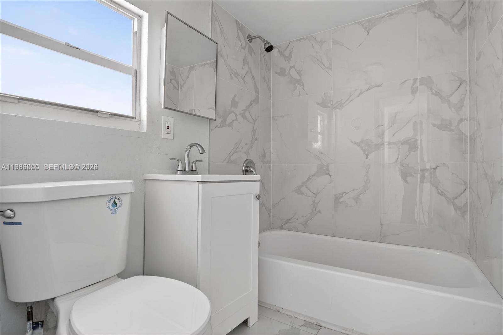 767 NW 35th St Miami, FL 33127