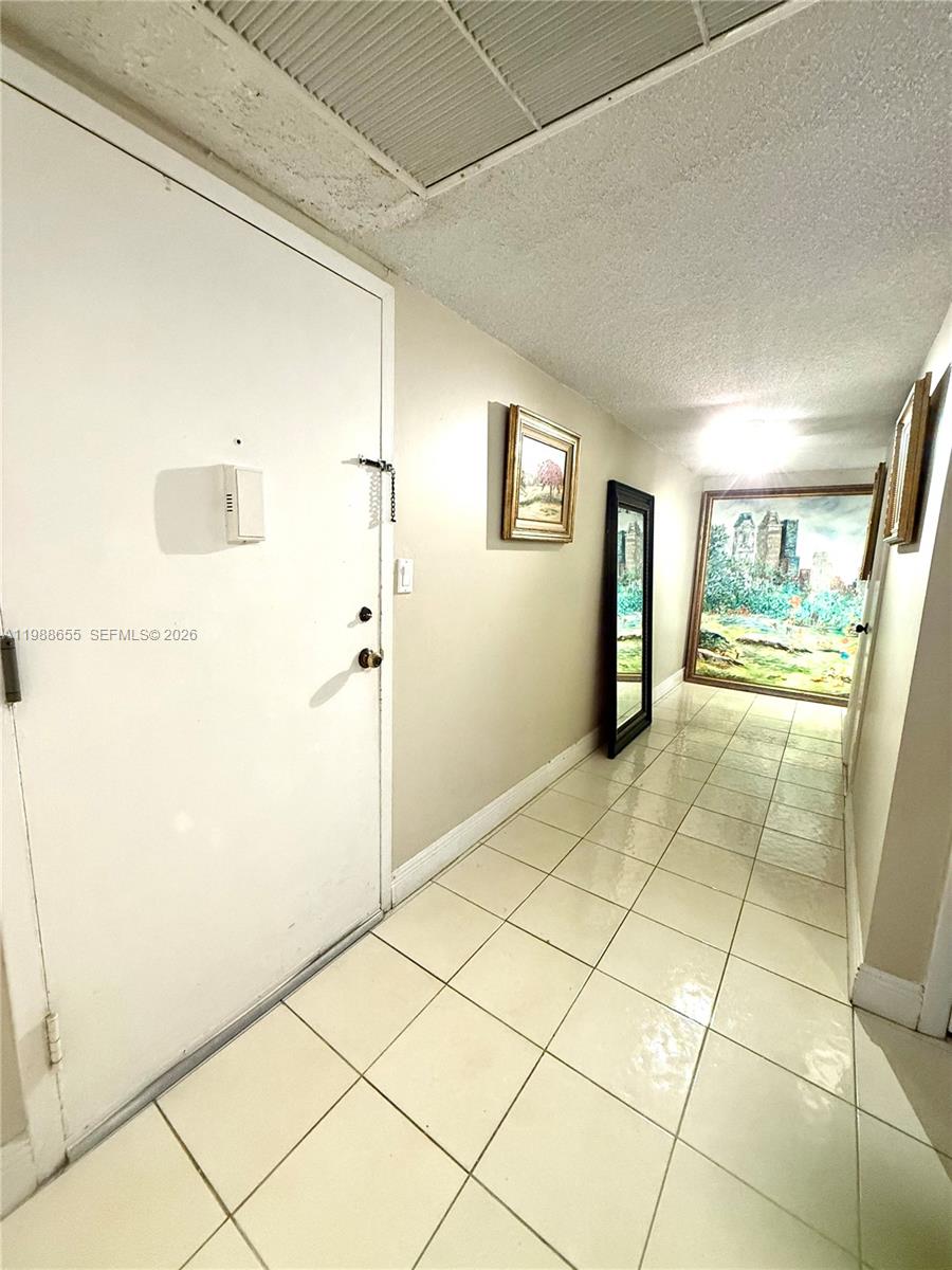 image Ten Thousand Plaza17