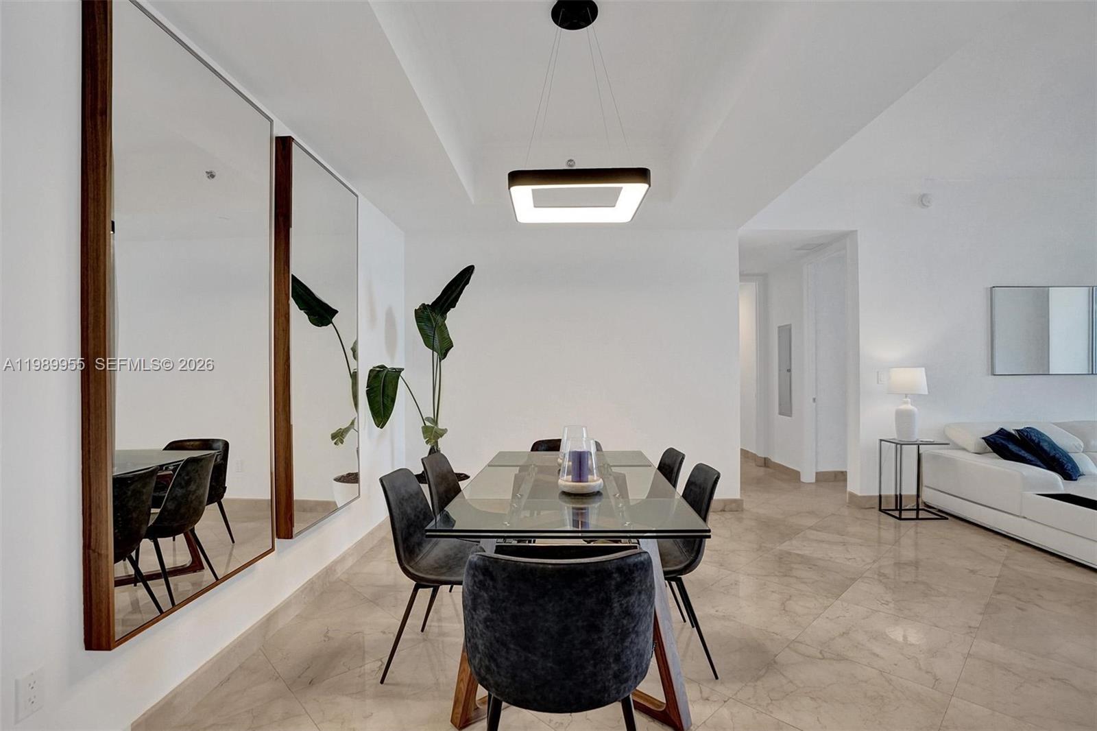 image Trump Tower I3