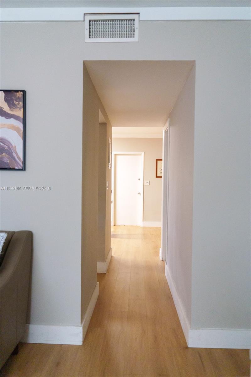 14234 NE 3rd Ct #11C Miami, FL 33161