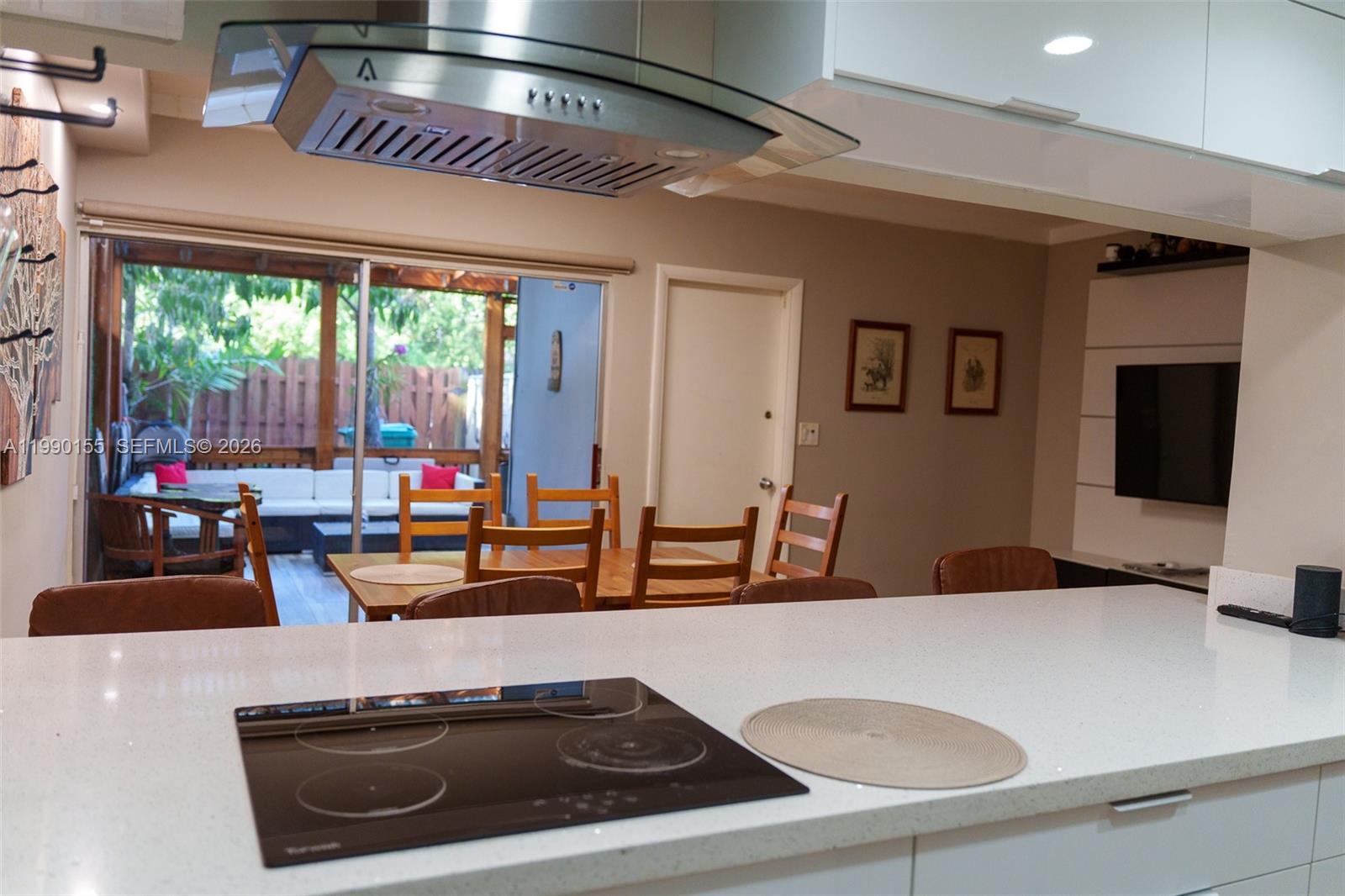 14234 NE 3rd Ct #11C Miami, FL 33161