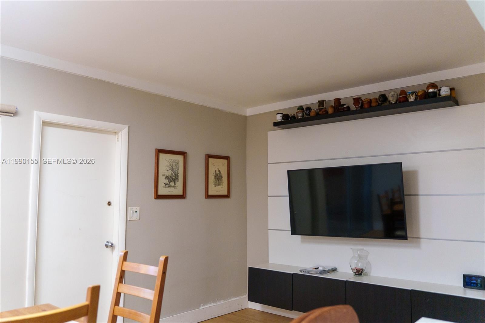 14234 NE 3rd Ct #11C Miami, FL 33161