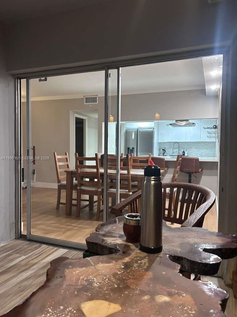 14234 NE 3rd Ct #11C Miami, FL 33161