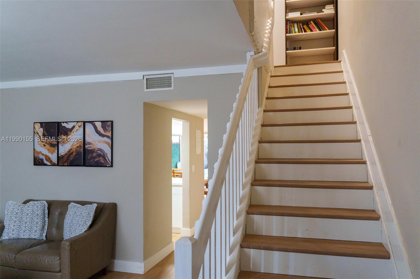 14234 NE 3rd Ct #11C Miami, FL 33161