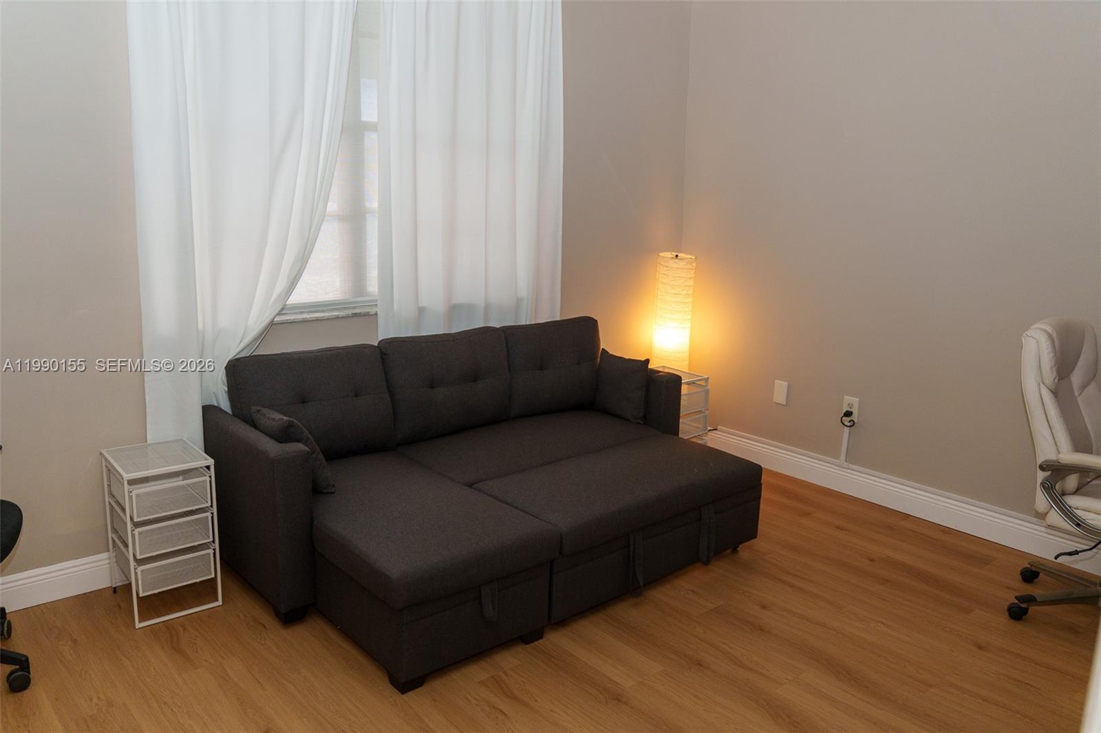 14234 NE 3rd Ct #11C Miami, FL 33161