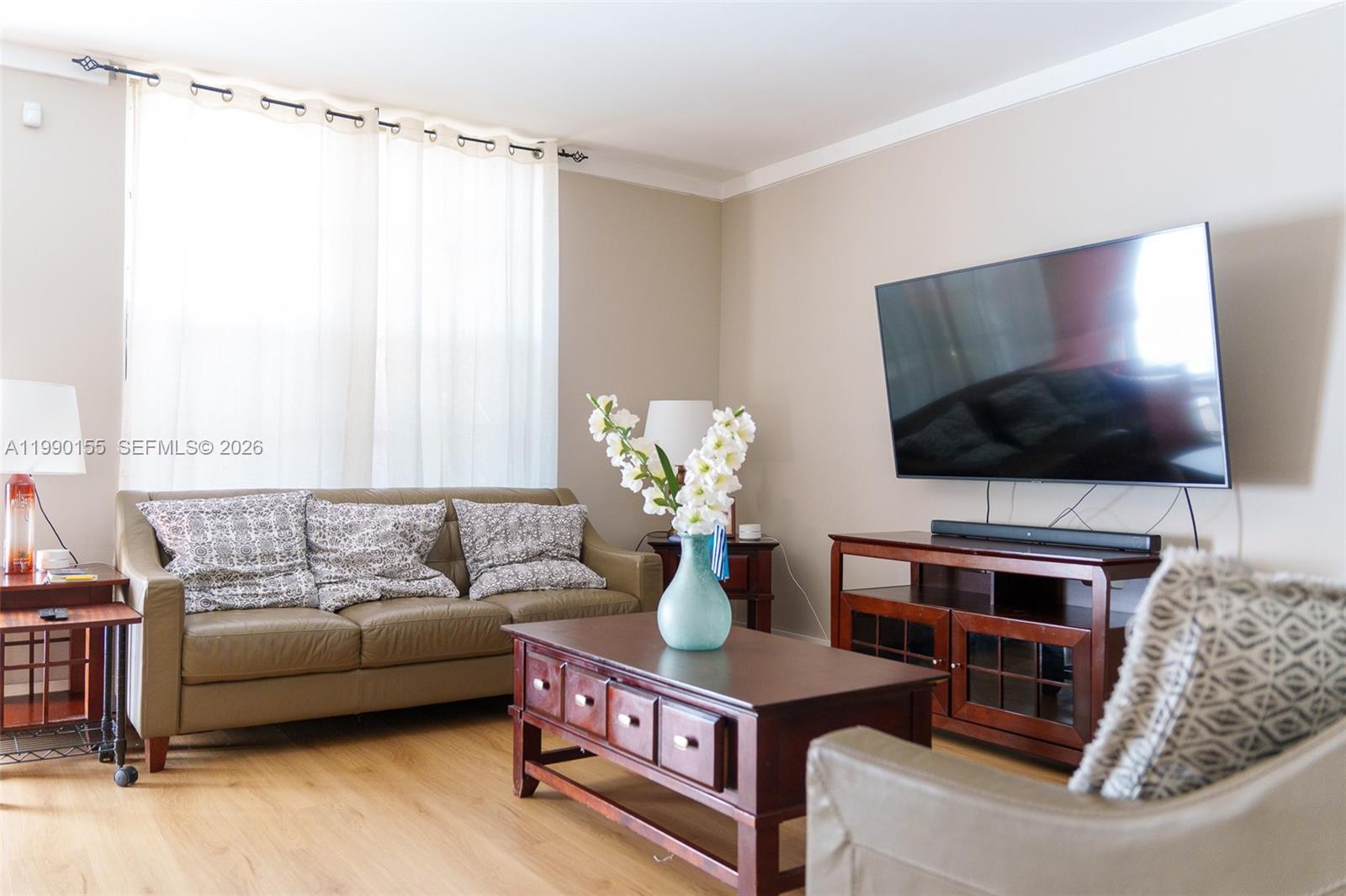 14234 NE 3rd Ct #11C Miami, FL 33161