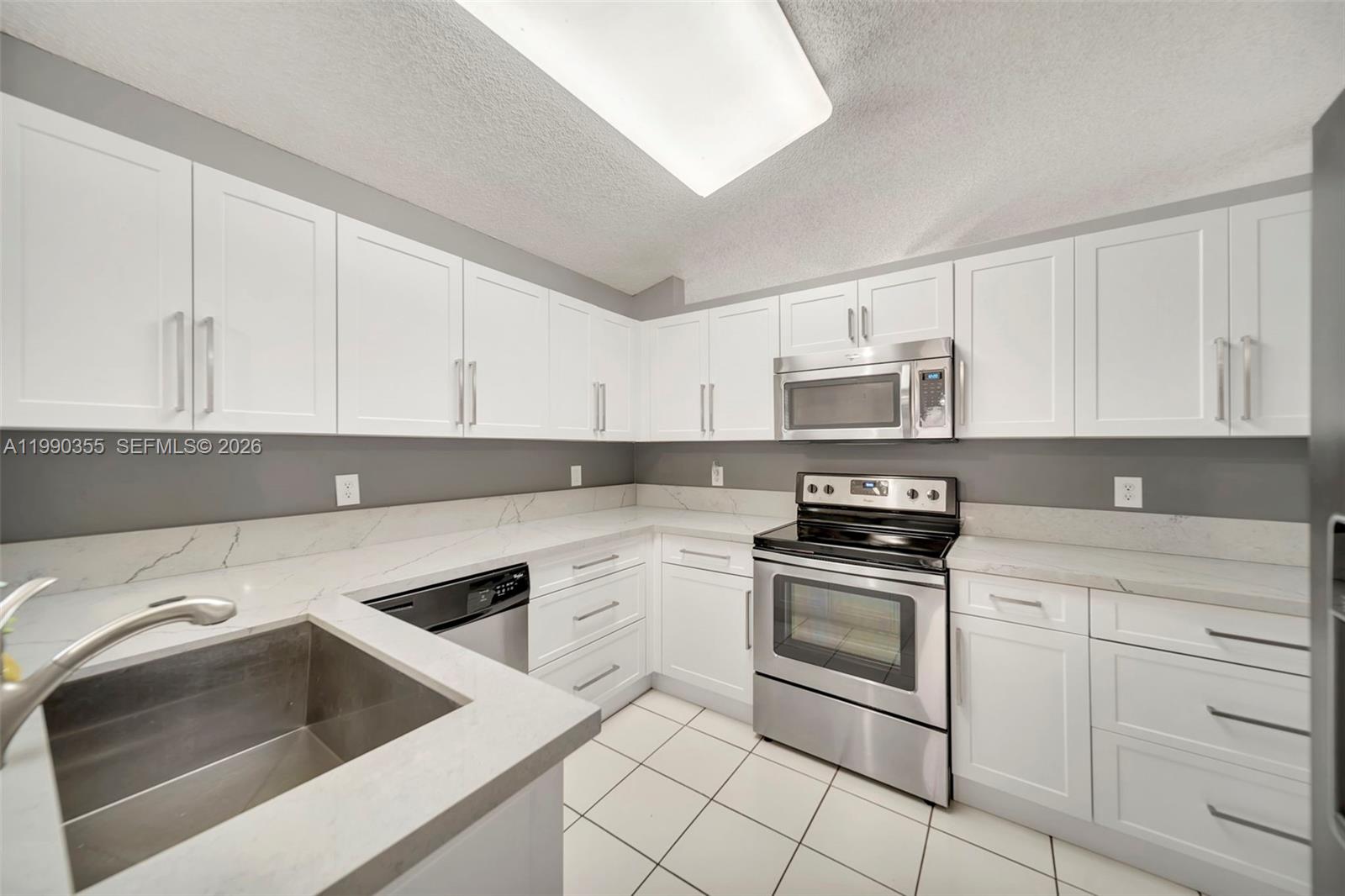 14721 Vista Verdi Rd Davie, FL 33325