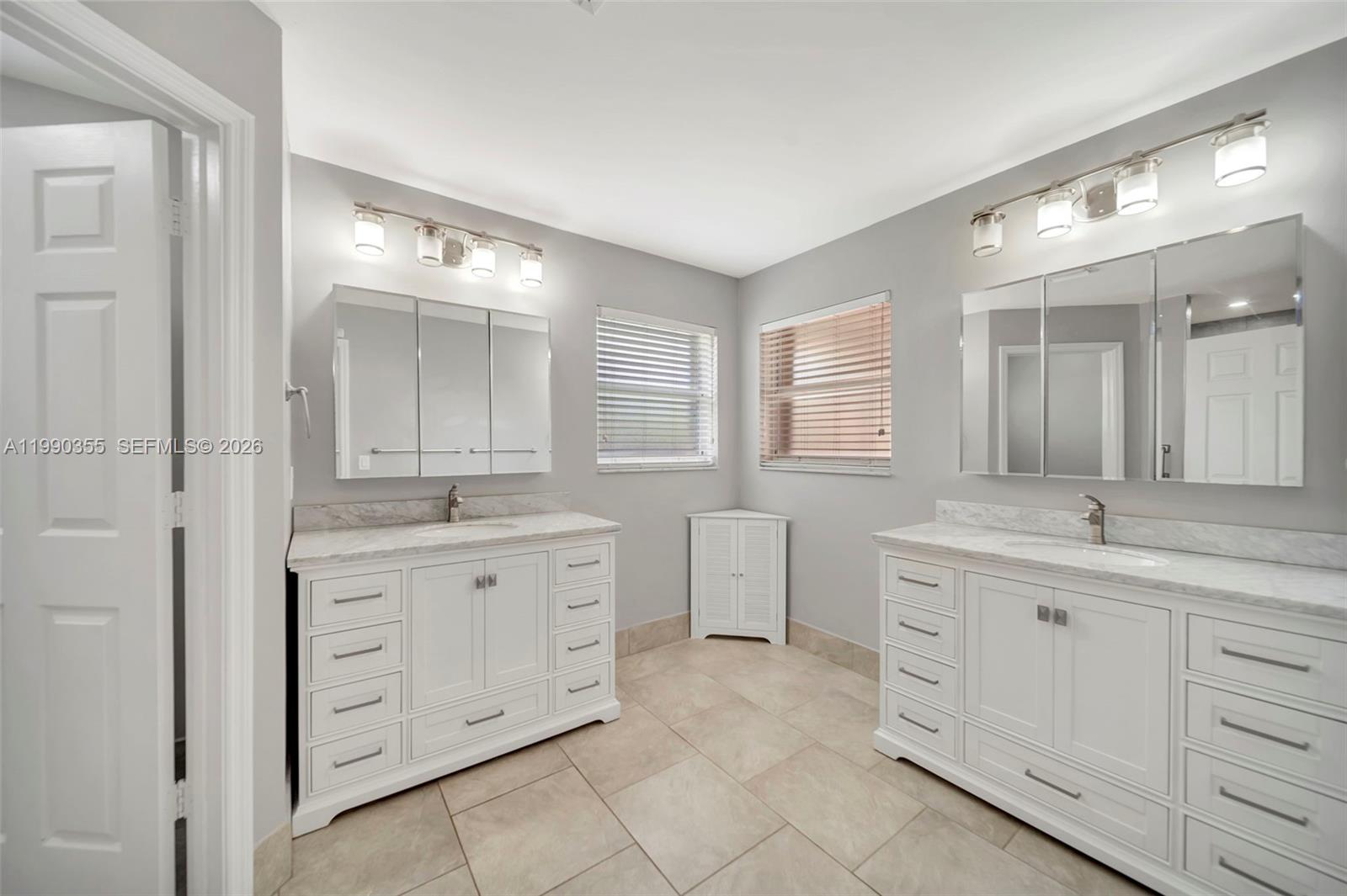 14721 Vista Verdi Rd Davie, FL 33325