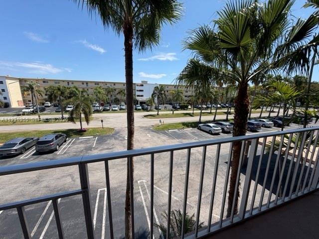 2615 NE 1st Ct #305 Boynton Beach, FL 33435