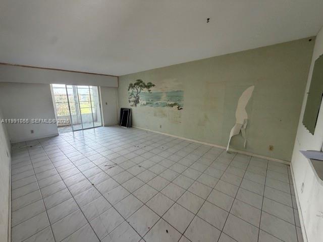 2615 NE 1st Ct #305 Boynton Beach, FL 33435