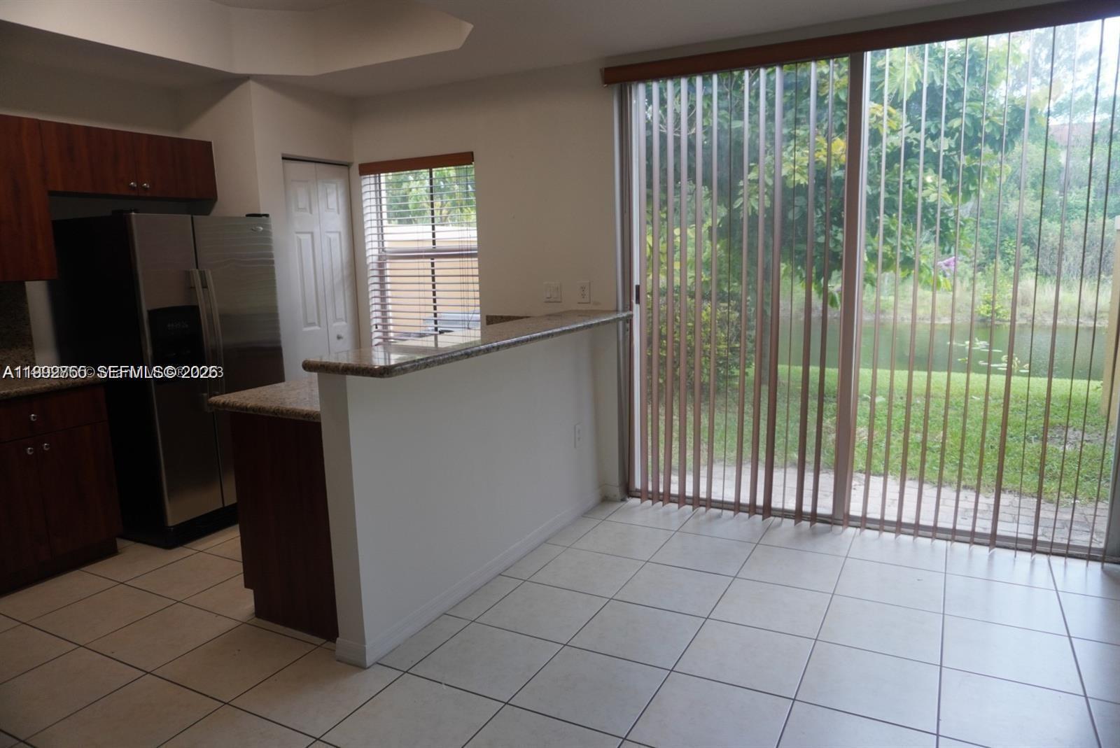 1083 SW 160th Ave #1206 Pembroke Pines, FL 33027