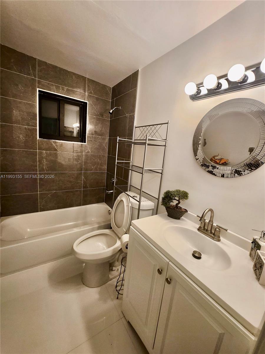 201 SW 62nd Ave Miami, FL 33144