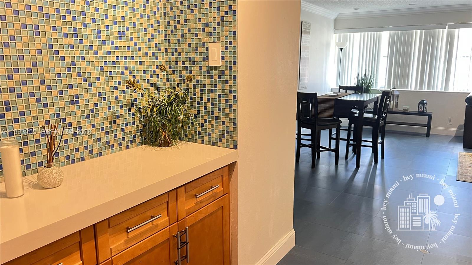 401 Golden Isles Dr #101