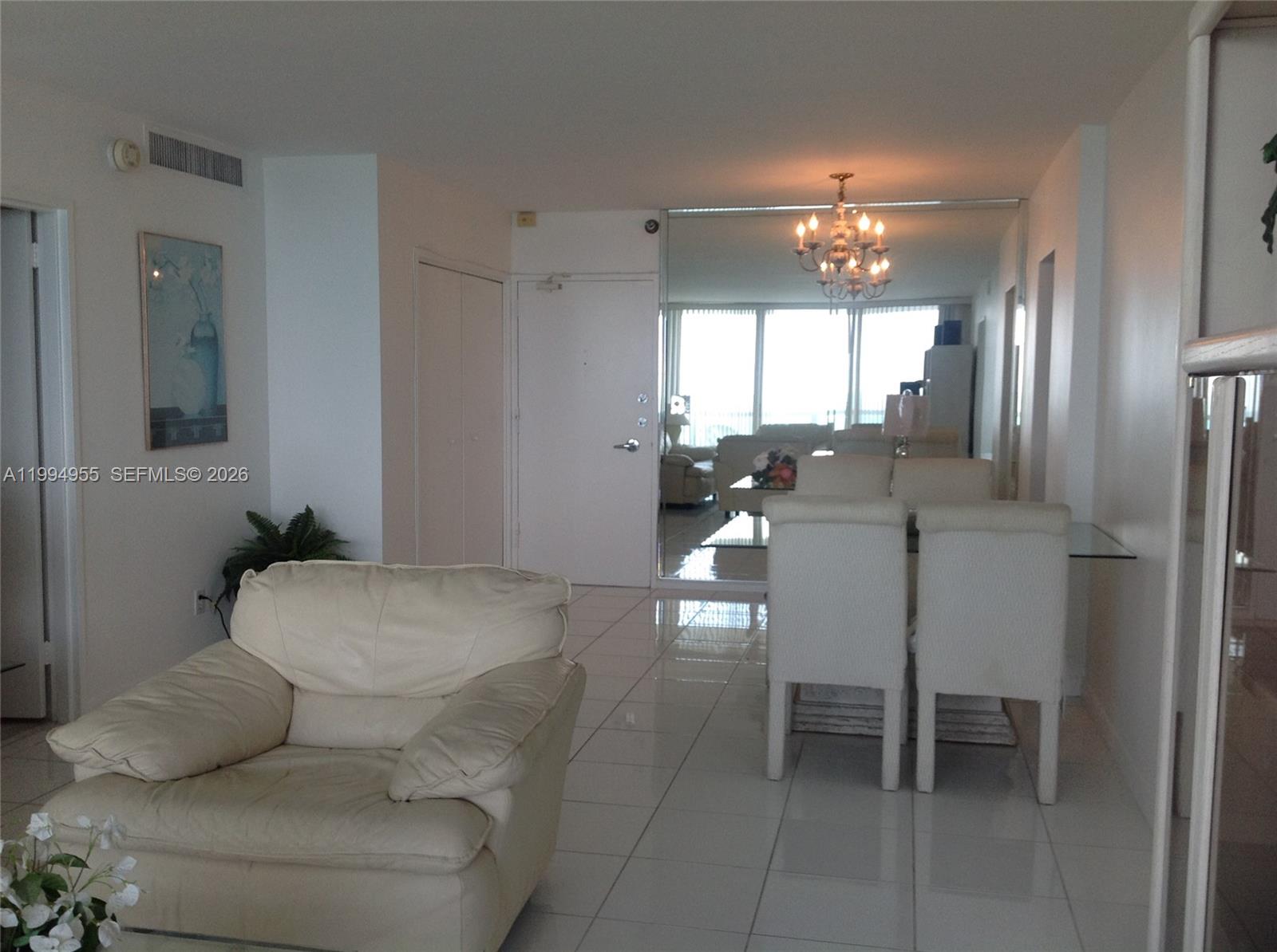 5151 Collins Ave #1119 Miami Beach, FL 33140